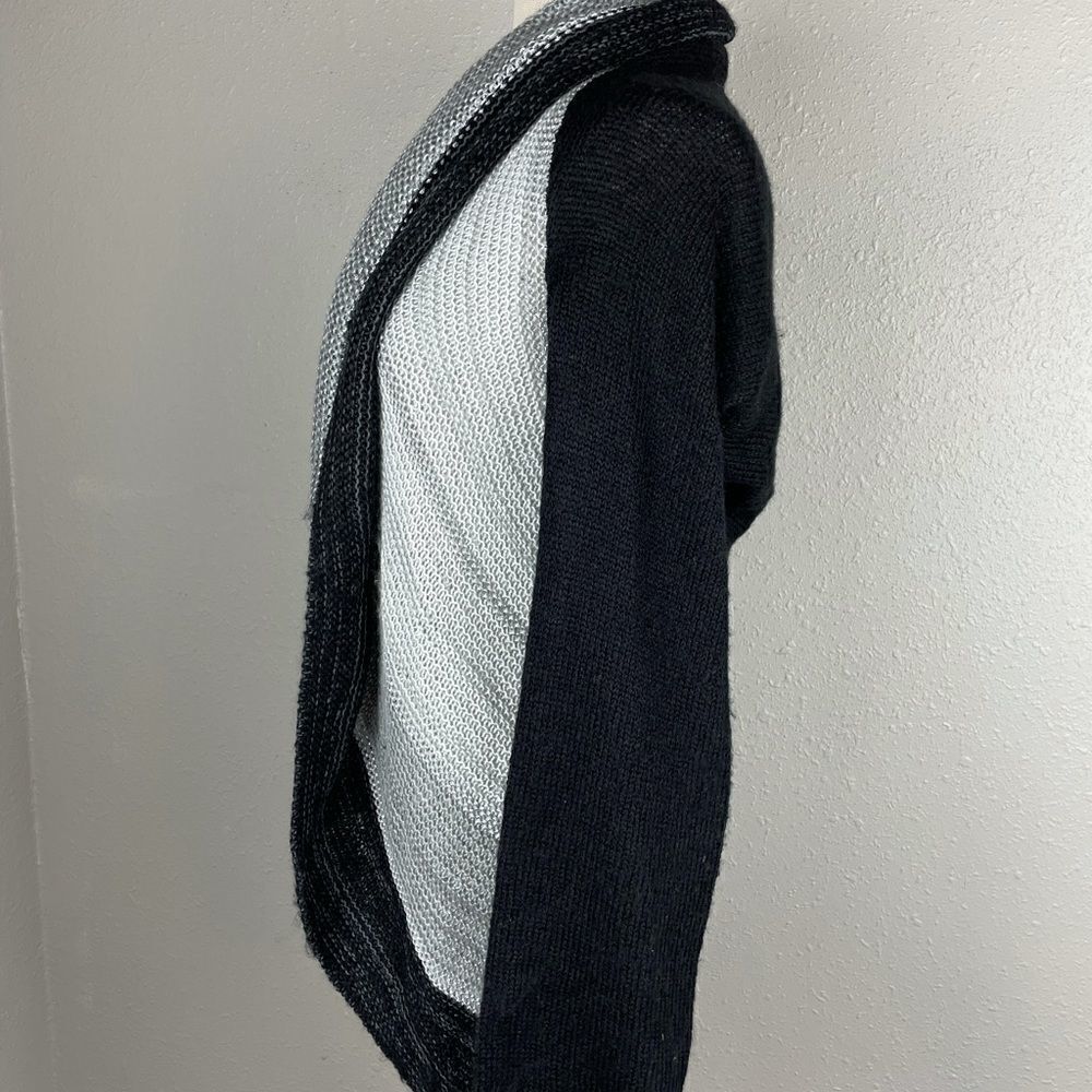 JW Style Cardigan  - Picture 3 of 5